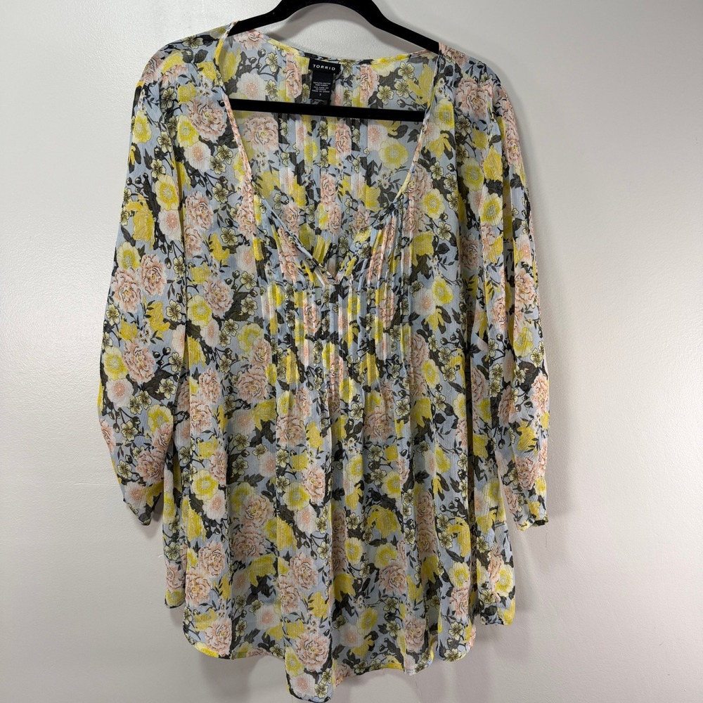 Torrid Blouse Womens 3 3x Yellow Floral Polyester Sheer Pintuck V-Neck Tunic Top